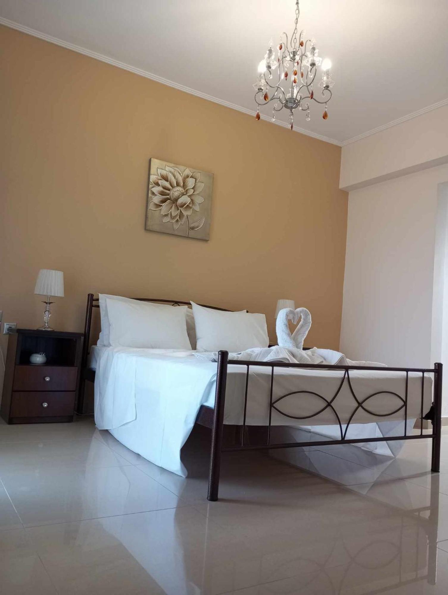 Kos Villa - Family Comfort With Large Garden, Jacuzzi Bagian luar foto